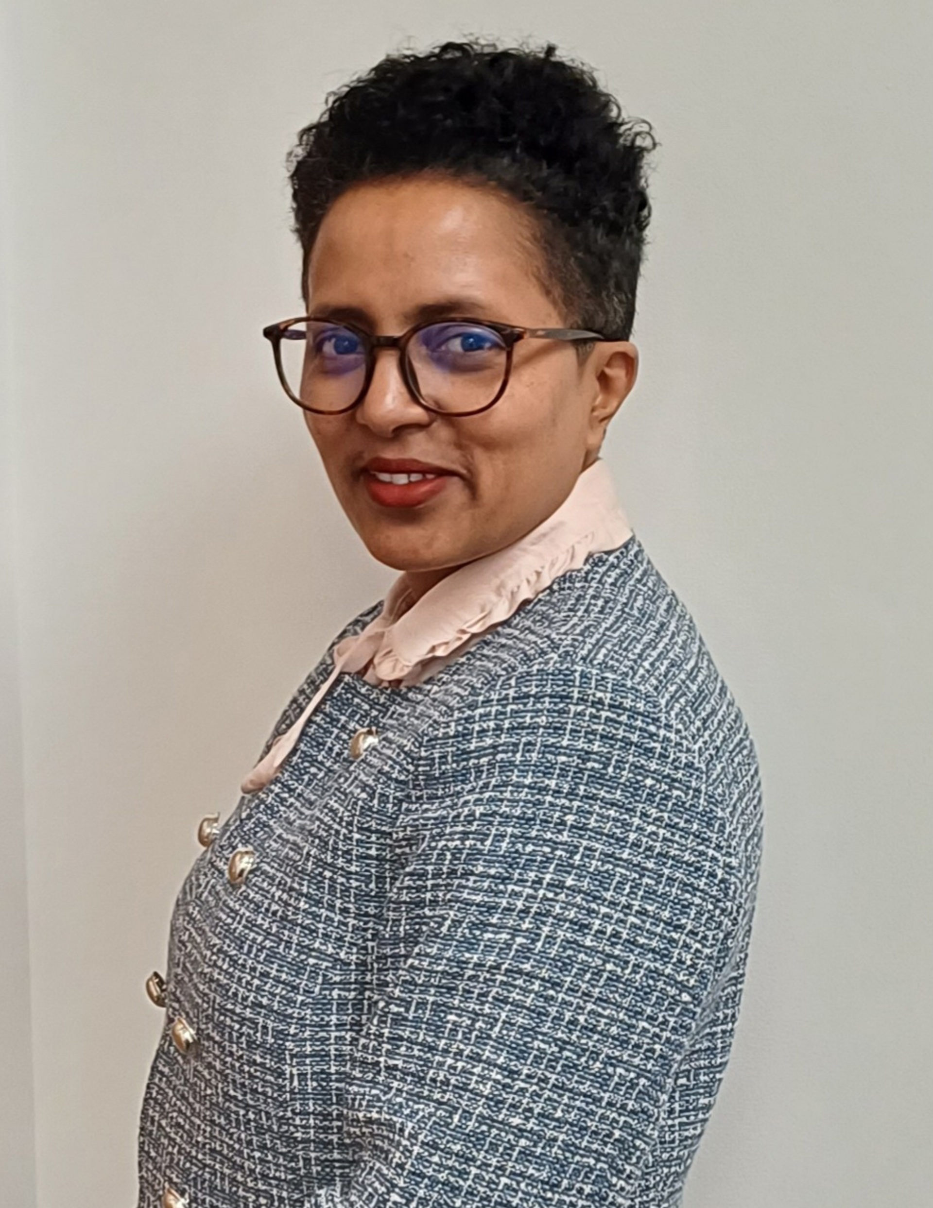 Photo of Sarah Beshir, Managing Director of Right at Home Central London