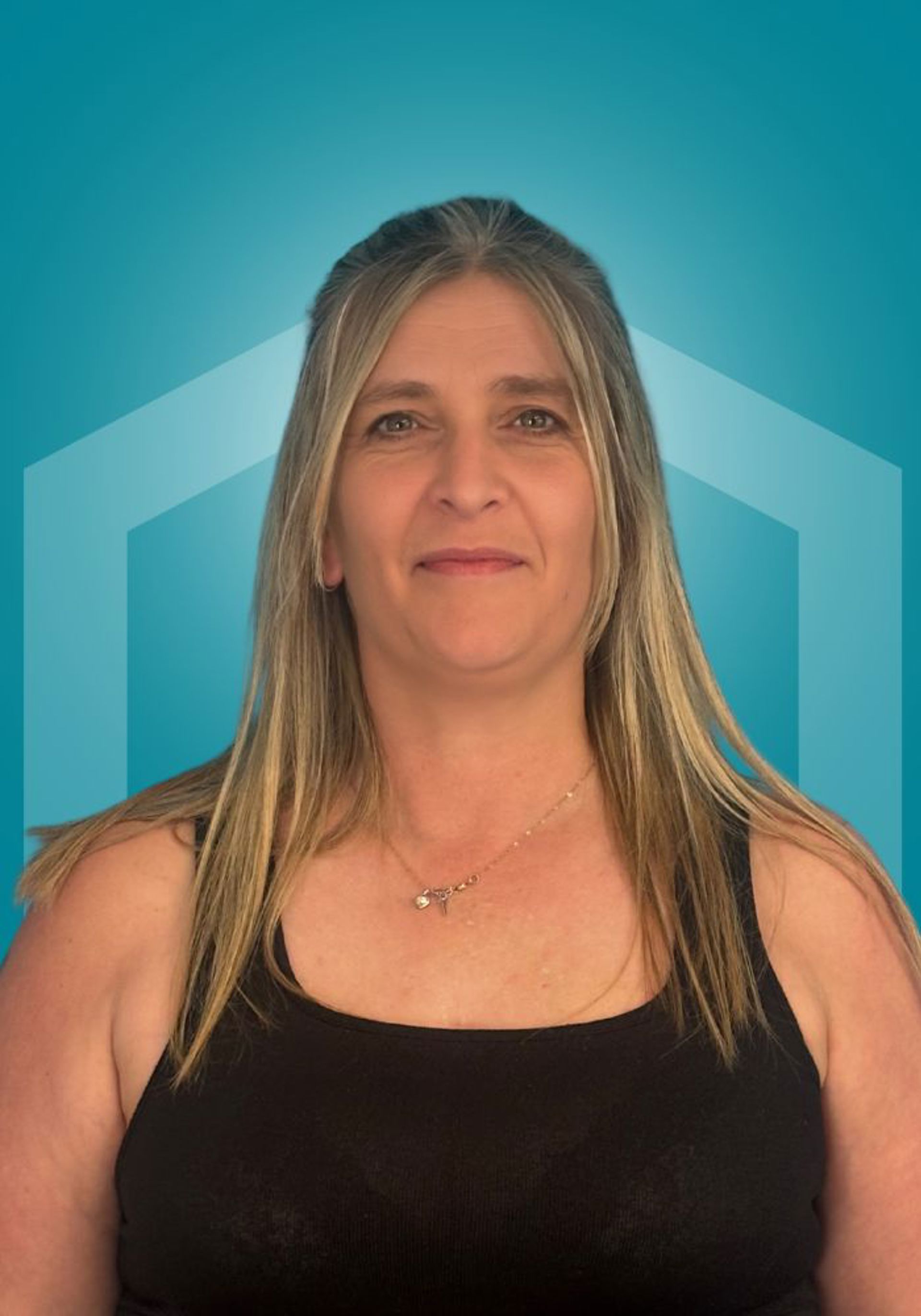 portrait-of-sharon-frazer-deputy-manager-at-right-at-home-cheshire-east-smiling-warmly