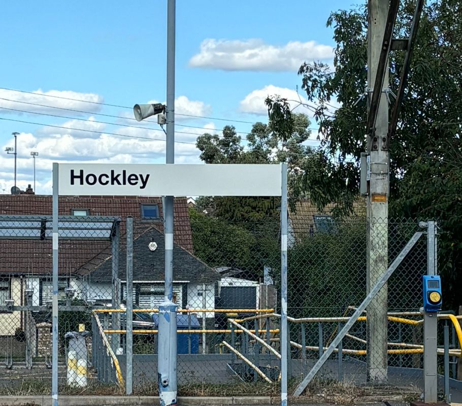 sign for hockley train station