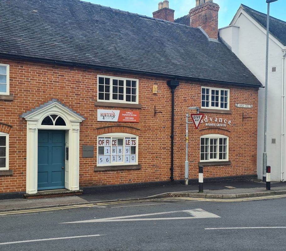 street and buildings in uttoxeter