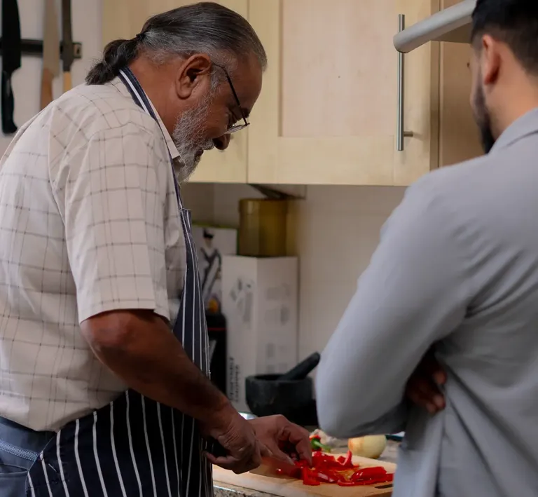 Meal preparation with oakhouse foods