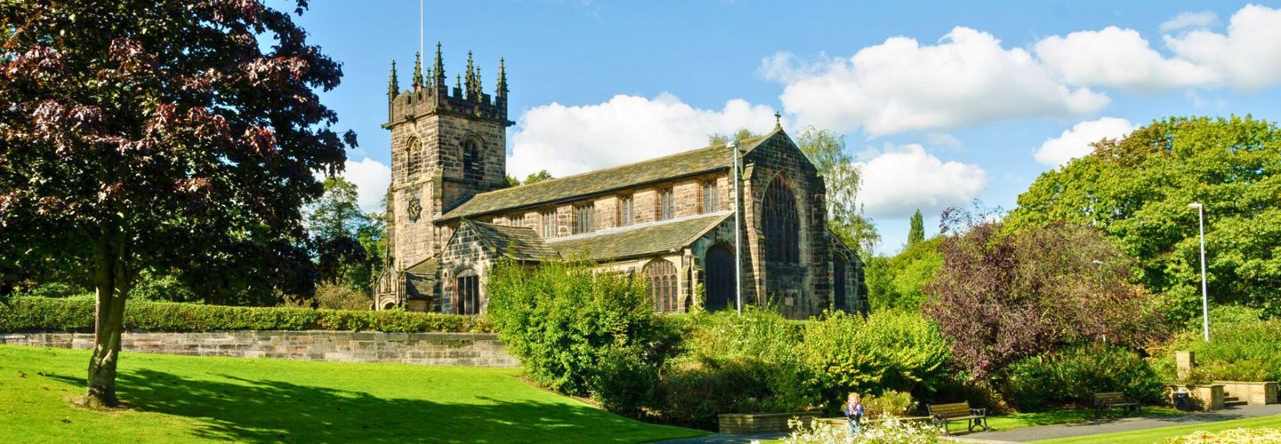 church-in-the-centre-of-wilmslow-cheshire
