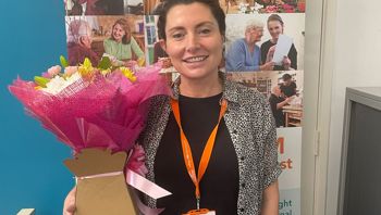 hannah-caregiver-at-right-at-home-elderly-care-at-home-provider-in-cheshire-east-covering-stockport-wilmslow-and-macclesfield