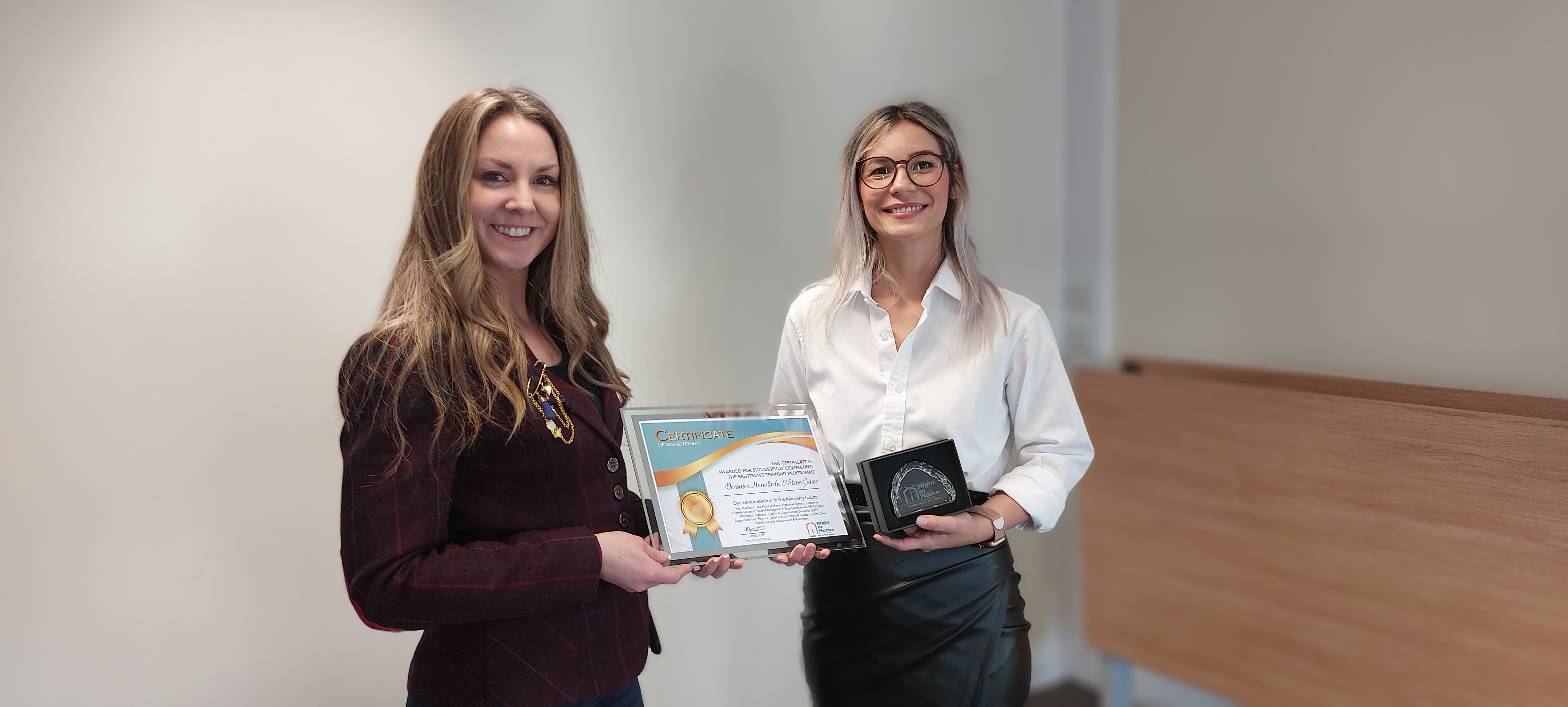 Heather Wehrle with Veronica Manolache