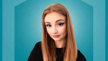 elle-caregiver-at-right-at-home-elderly-care-at-home-provider-in-cheshire-east-covering-stockport-wilmslow-and-macclesfield