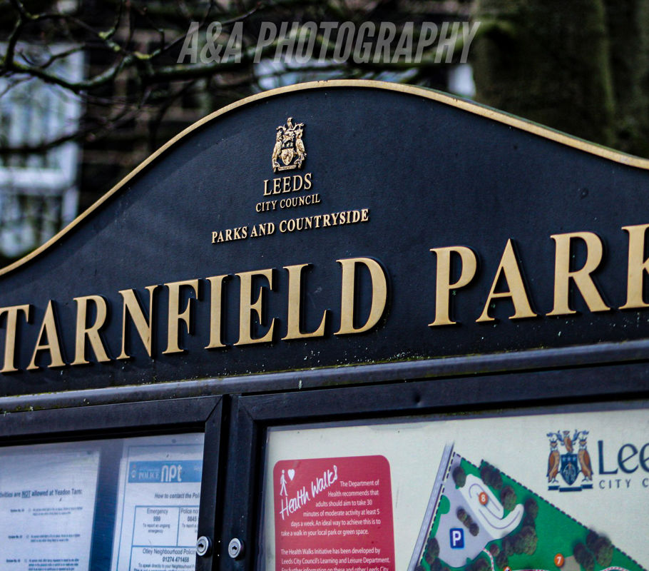Yeadon tarn sign in park