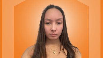 smiling-headshot-of-jemma-care-assistant-at-right-at-home-cheshire-east