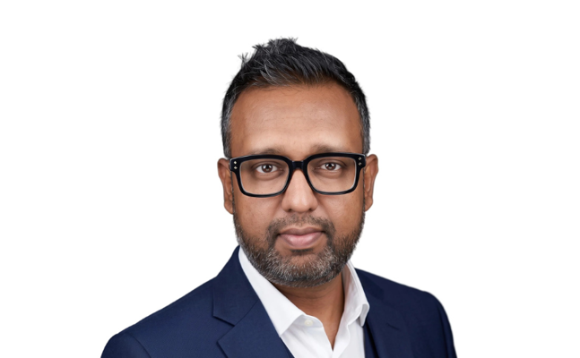Krish Nair headshot
